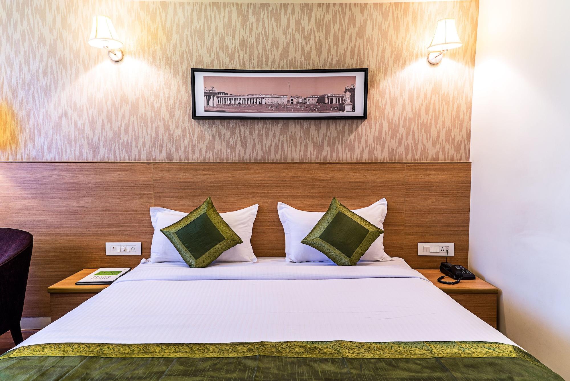Treebo Premium Grand Emerald Pimpri-Chinchwad Exteriör bild