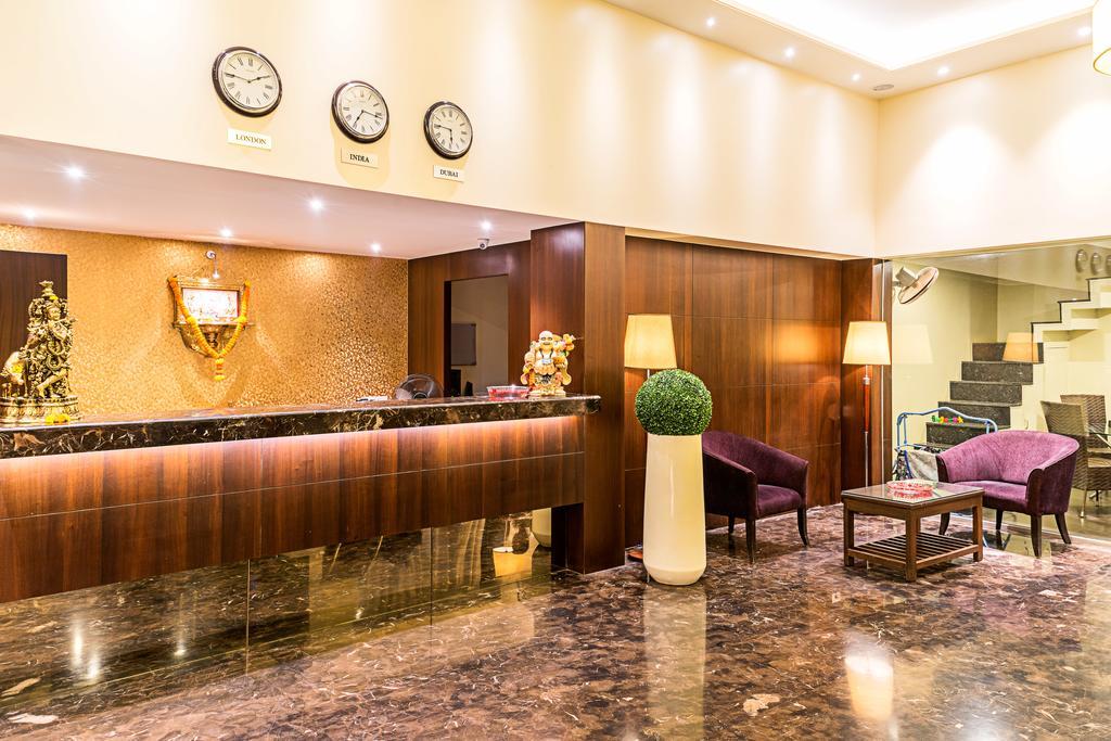 Treebo Premium Grand Emerald Pimpri-Chinchwad Exteriör bild